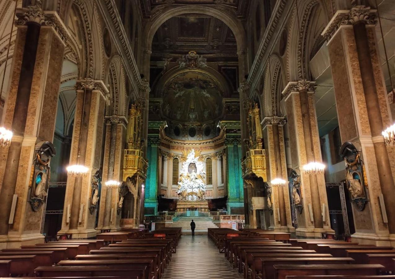 Ferienwohnung Napoli Sottosopra Chiaia Exterior foto