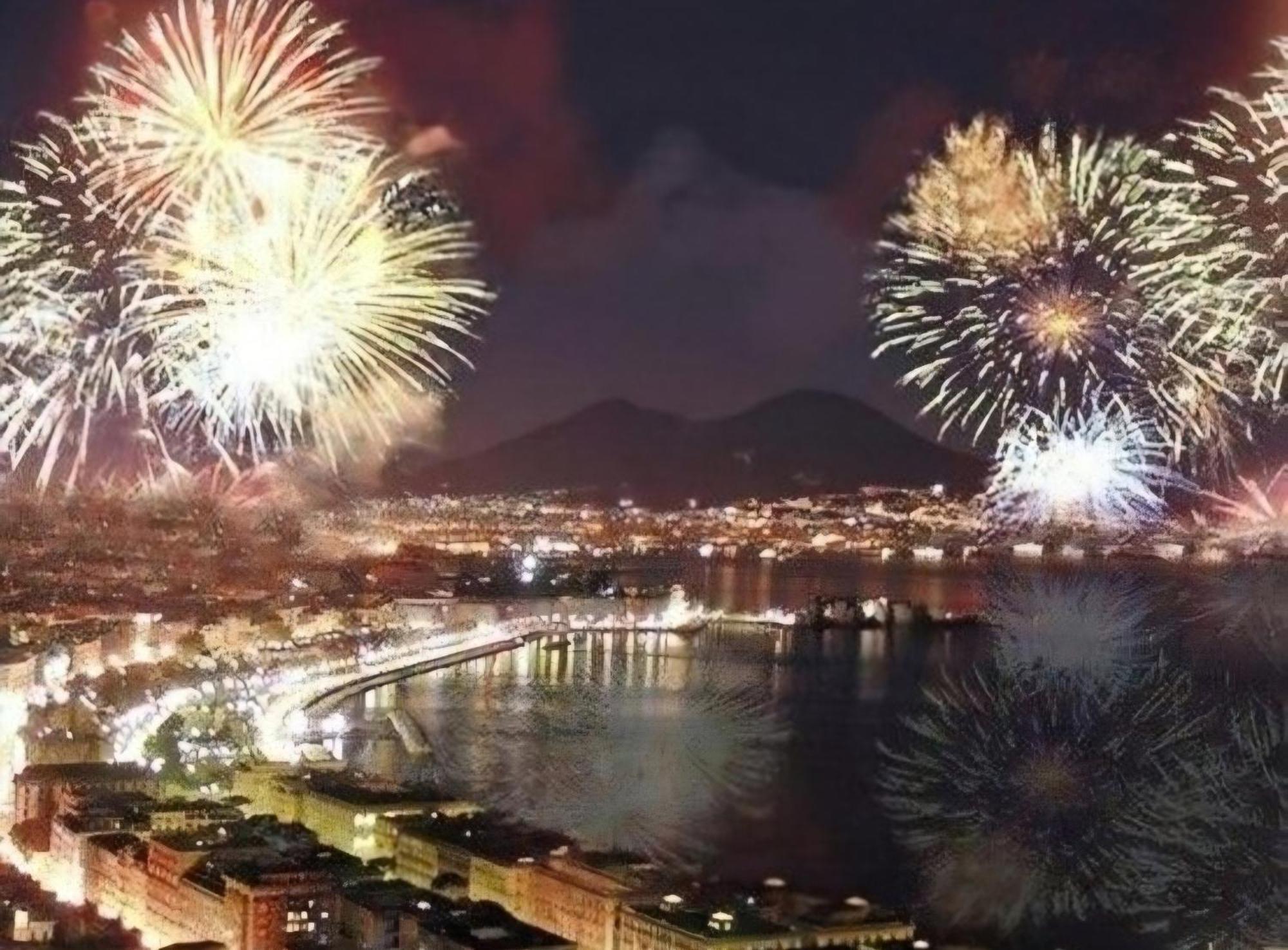 Ferienwohnung Napoli Sottosopra Chiaia Exterior foto